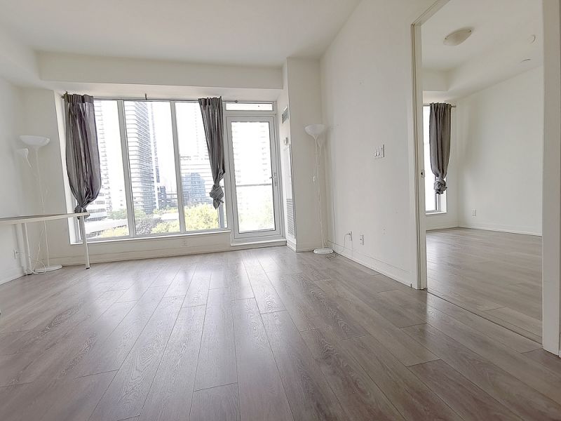 $1,795 / 1br - 5 years new condo apartment North York