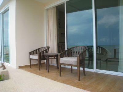 Paradise Ocean View 1 Bedroom Corner Unit