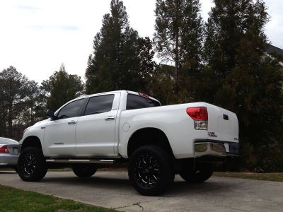 2012 Toyota Tundra 5.7L V8 EFI 4X4 Platinum Edition