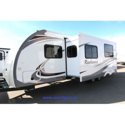2013 Radiance 28QBSS, Travel Trailer - $29,995.00
