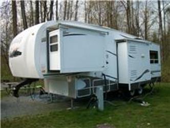 2008 Trailblazer 277FS 5th Wheel Trailer