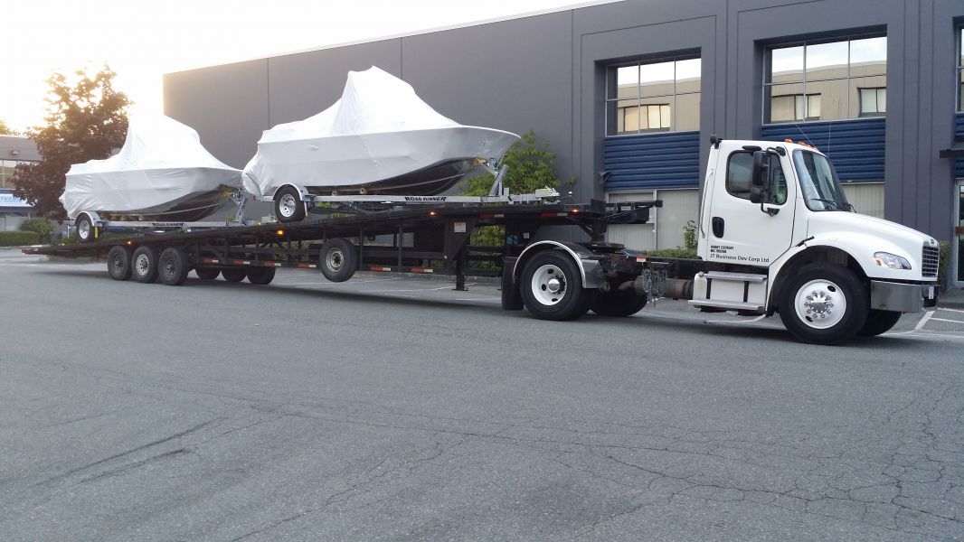 Canadian Boat Hauling Service - Boats & Sailboats - Professional & Insured