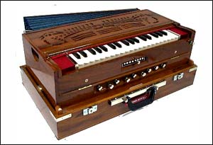  Scale Changer Harmonium