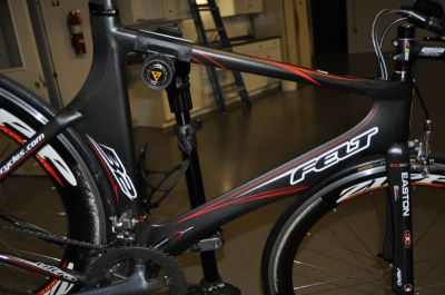 56 CM Felt B2 Triathlon/TT bike
