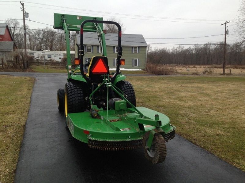 2010 John Deere 3120 4x4 Loader Mower