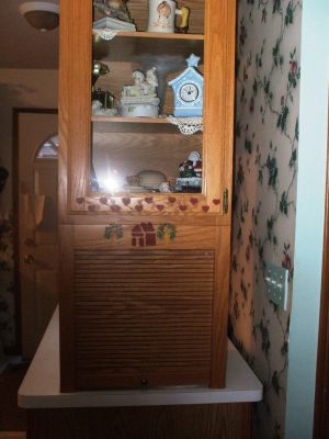 moveable kitchen cabinet..(island) 