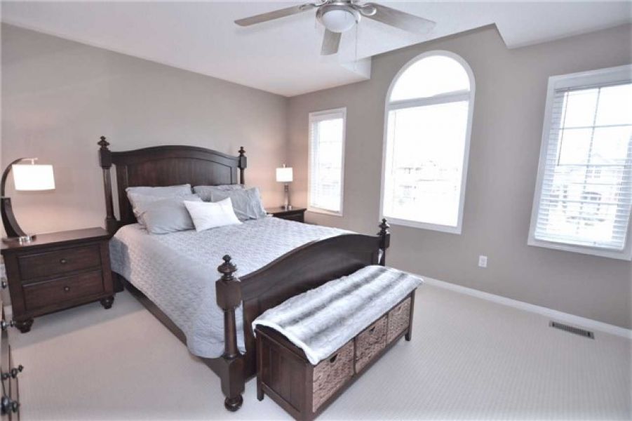 3 Bedroom Detach Home for Sale in Clarke, Milton