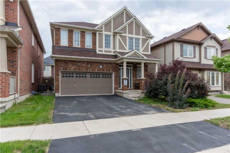 3 Bedroom Detached Home for Sale in Willmott, Milton