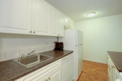 Sunalta Condo for Sale: 102 1626 14 AV SW