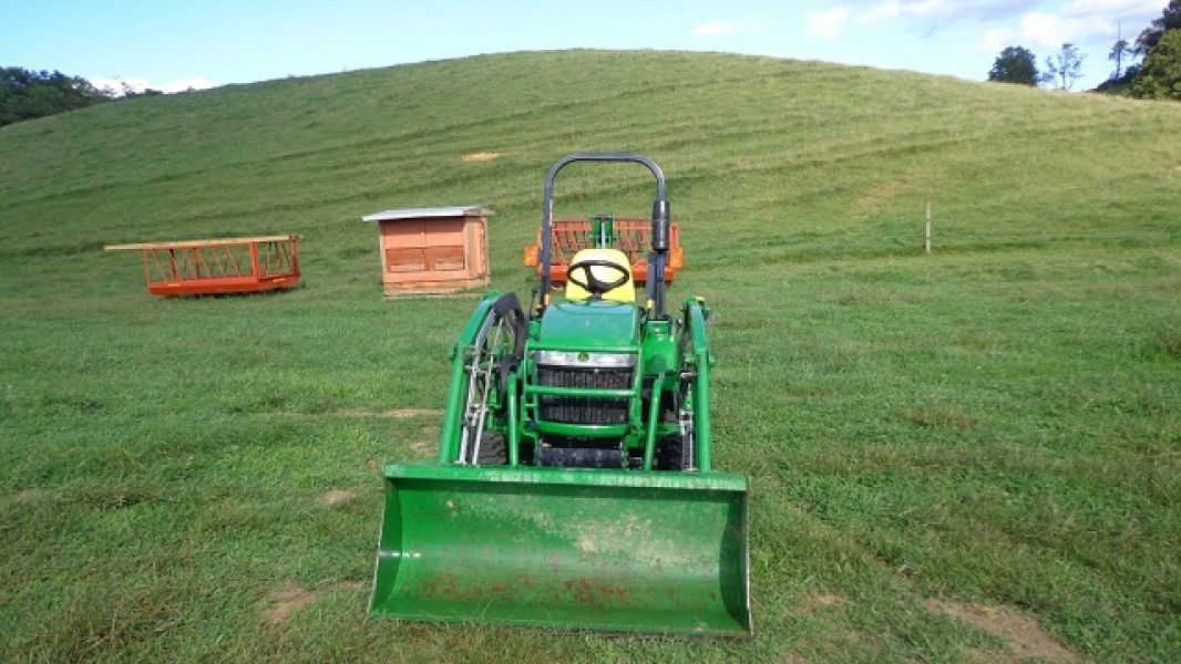 2008 John Deere 2305 4WD Loader Backhoe