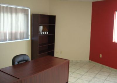 LAVAL - Commercial office for rent 933sqft. Furnished.