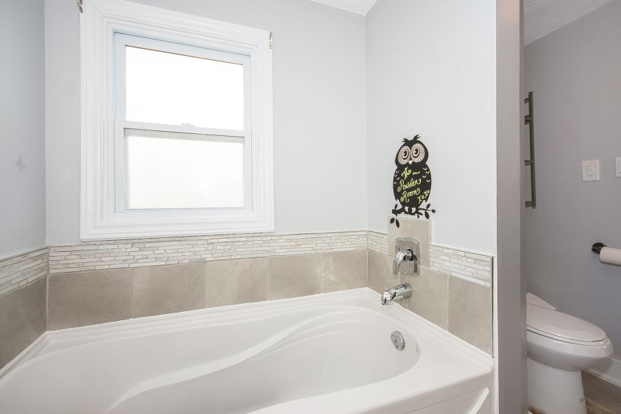 3 Bedroom Detach Home for Sale in Campbellville, Milton 