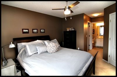 Richmond Hill Condo for Sale: 209 10 Sierra Morena ME SW