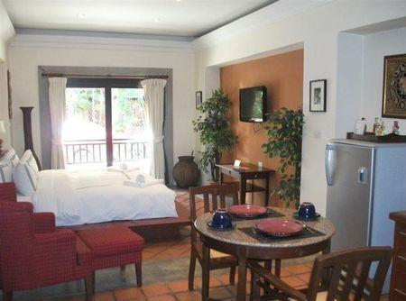 Thailand Pattaya 30 Room Boutique Hotel Sale