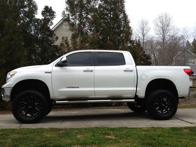 2012 Toyota Tundra 5.7L V8 EFI 4X4 Platinum Edition