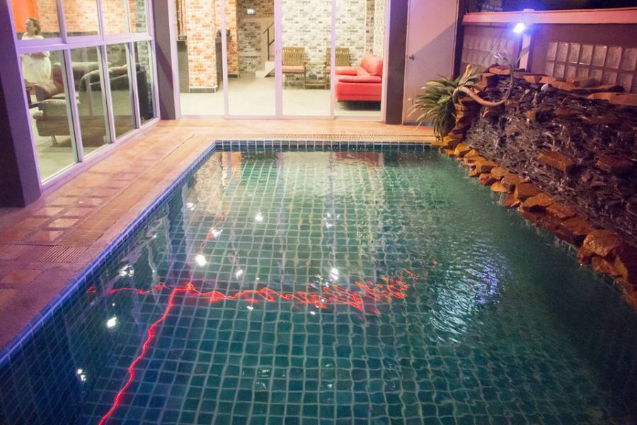 Thailand Pratumnak 23 Room Hotel + 22 Bed Hostel RENT/SALE