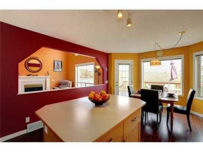 Somerset House for Sale: 66 Somerside MR SW Calgary