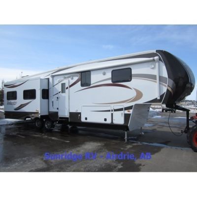 2013 Infinity 3640RL - $59,995.00