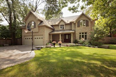 LORNE PARK DREAM HOME!