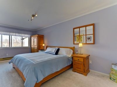 Fabulous townhouse for sale in Montreal (Saint-Laurent) 