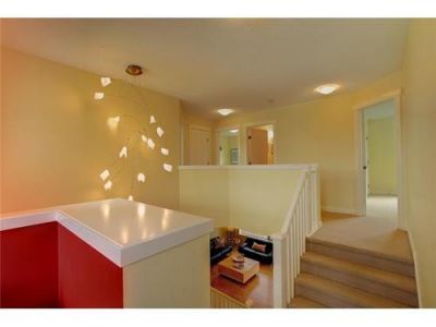 Evergreen House for Sale: 15 Evergreen AV SW