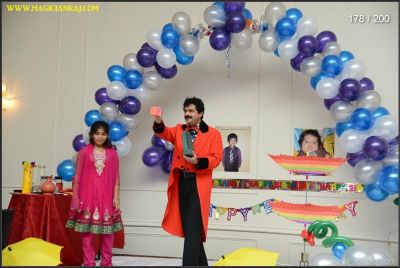 Cool Magic Show will make your Christmas party or birthday party a memorable one!  
