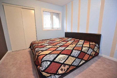 4 Bedroom Luxury Detached for Sale in Milton