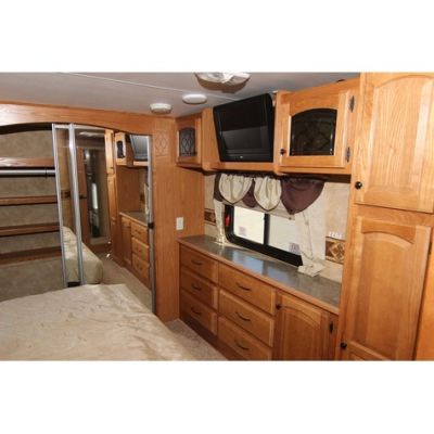2010 Bighorn 3670RL,Fifth Wheel - $44,995.00