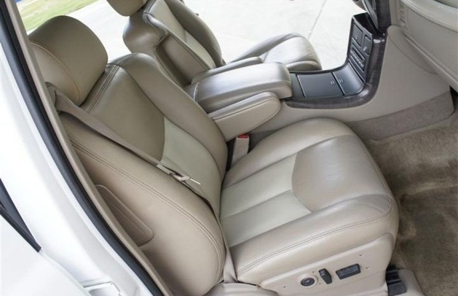 2004 GMC Yukon Denali XL