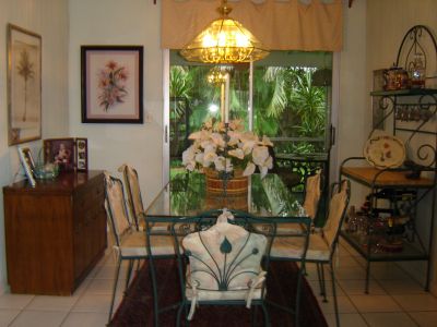 3 bedroom 2 bath single family home for sale-$269,900 USD