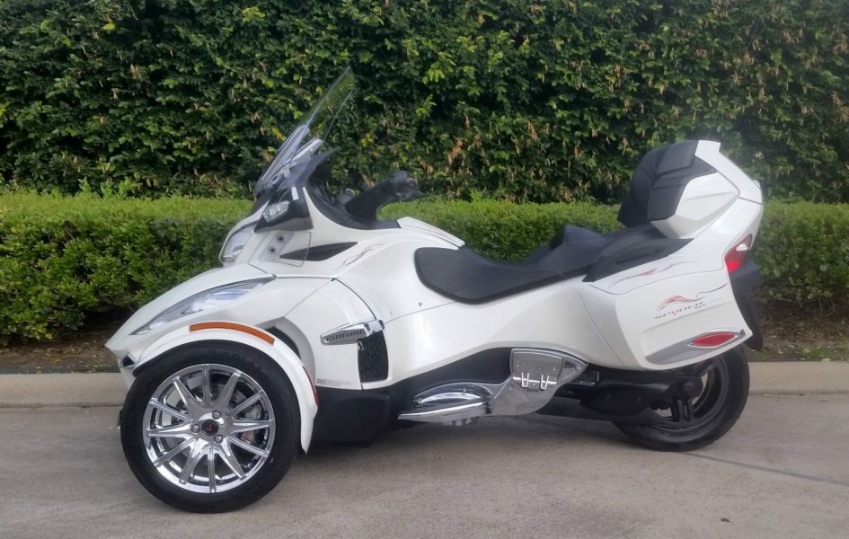  2014 Can-am SPYDER RT Limited SE6 Pearl White