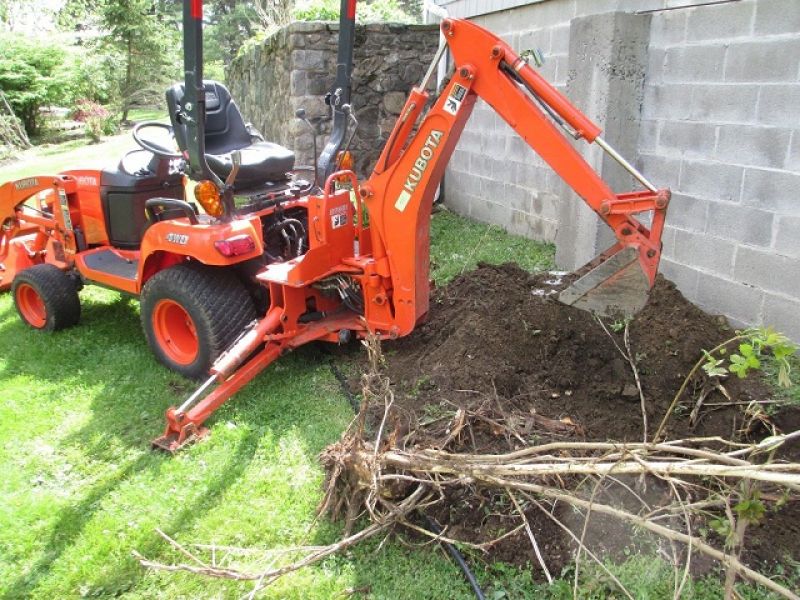 =$4,275=2012 Kubota BX24 4WD TLB Diesel