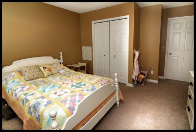 Evergreen House for Sale: 70 Everridge CO SW - Price REDUCED!