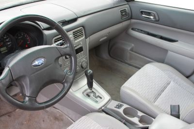 2004  Forester XS with newer engine,panoramic sunroof,no rust..clean