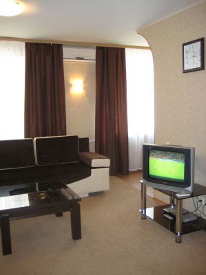 Modern apartment for daily rent in the center of Lugansk! 