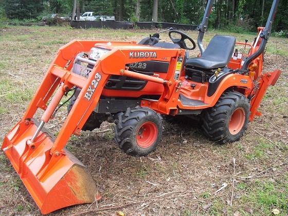 2005 Kubota BX23 TLB 4X4 23HP