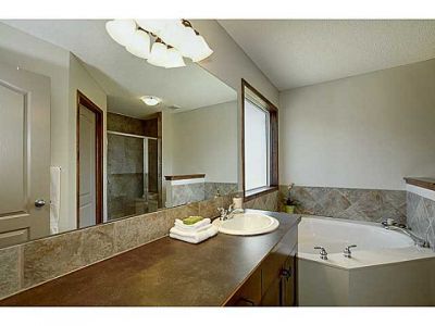 Evergreen House for Sale: 133 Everoak DR SW Calgary