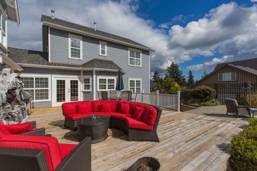 2122 Wildflower Road