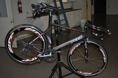 56 CM Felt B2 Triathlon/TT bike