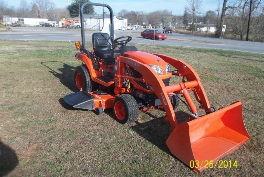 2012 Kubota BX2360 4X4 Tractor Loader Belly Mower