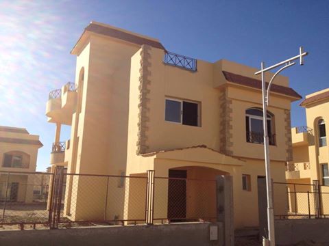 Three Villas in ( Solymania Gulf compound – Egypt ) US $ 53.000 