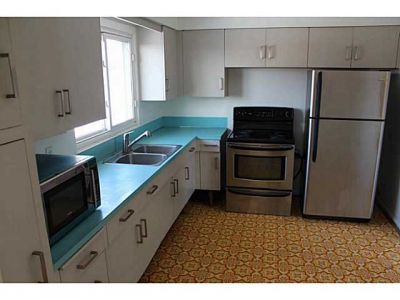 Fairview House for Sale: 71 Fay RD SE