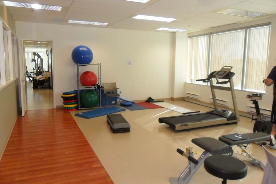 Excellent Sublease Opportunity at 1145 Hunt Club Road, 6th Floor