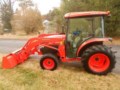 2011 Kubota L3540 Hydro Cab LA724 Loader 4WD