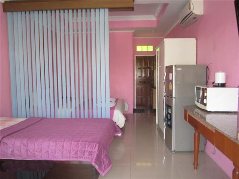 Pattaya Jomtien 64 Unit Resort Residence Hotel