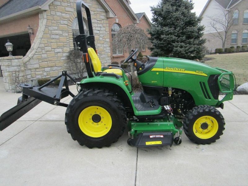 2008 John Deere 3120 4X4 Tractor Mower Blade