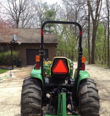 2006 John Deere 4720 4WD Many Attachments