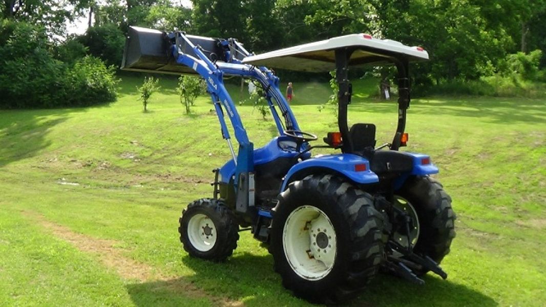 2003 New Holland TC40D 4WD Tractor Loader Bucket