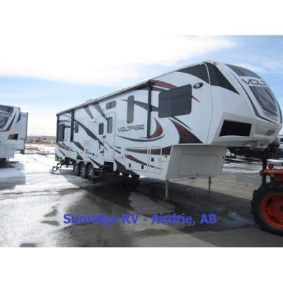 2012 Voltage 3600, Toy Hauler - $72,995.00