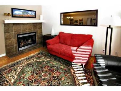 Killarney Glengarry Condo for Sale: 3 2429 28 ST SW - Price REDUCED!